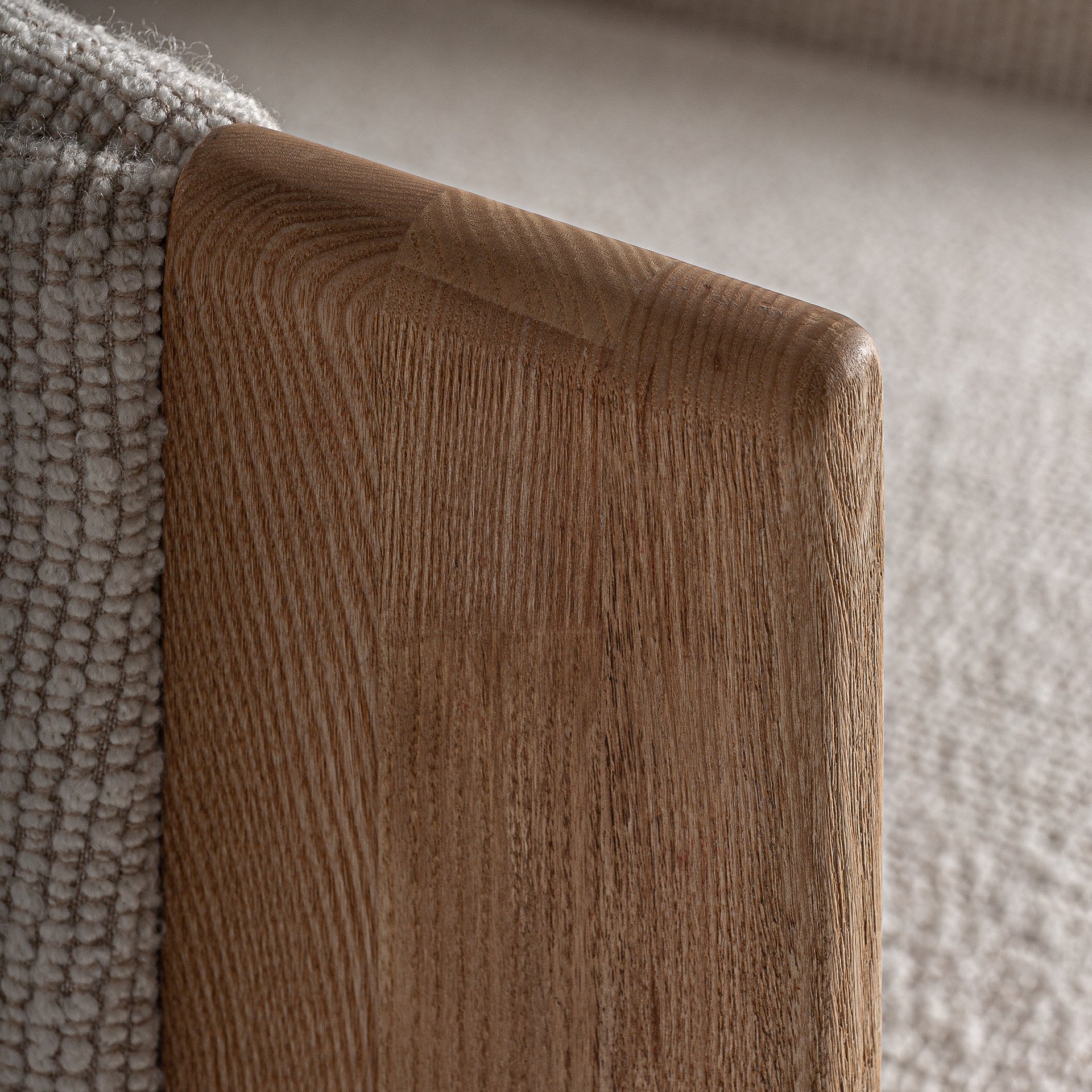 NARA ARMCHAIR